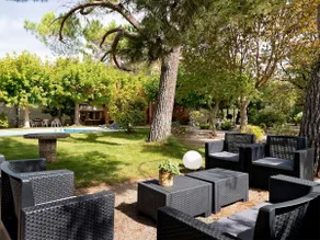 Piscine et barbecue privé, jardin de 1000 m2. Wi-Fi et toutes les commodités. - Image 4