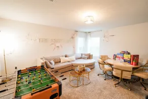 Modern 4BR • Game Room • Sleeps 14 • Pet-Friendly - Image 2