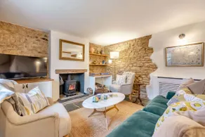 Family friendly Cotswold holiday cottage - Brook Cottage, Lower Brailes - Image 2