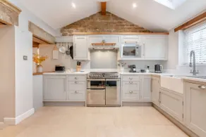 Family friendly Cotswold holiday cottage - Brook Cottage, Lower Brailes - Image 3
