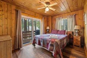 Strawberry’s Rivers Resort Cabin #4 - Image 5
