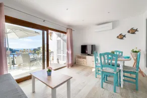 Merveilleux appartement de vacances avec piscine et terrasse | Vue mer | Plage à proximité - Image 3