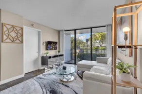 Centrally Located 2 BED in the Heart of NMB - Image 4
