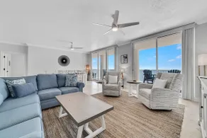 BeachClub B2003-Updated condo-Beachfront-Sleeps 13 - Image 5
