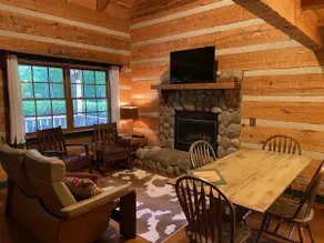 Glen Eden Lodge in Hocking Hills - Image 5