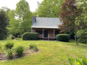Glen Eden Lodge in Hocking Hills - Image 3