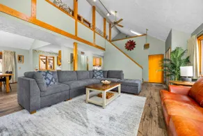 The M22 House - Panoramic Views of West Bay! - Image 3