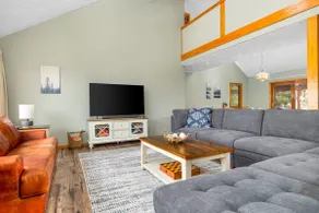 The M22 House - Panoramic Views of West Bay! - Image 2