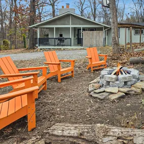 Modern Harpers Ferry Cabin w Hot Tub Deck WiFi - Image 3