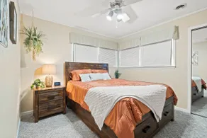 Cardinal Cottage Retreat! 4 Homes Away from beach! - Image 3