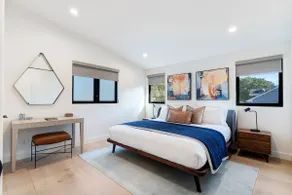 Dazzling Modern Home Close to Downtown Palo Alto and Stanford - Image 4