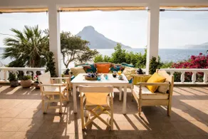 Seafront Casa Azul Villa - Getaway in Kalymnos - Image 4
