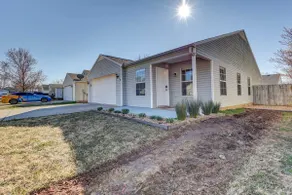 Chic Bentonville Home w/ Patio & Fire Pit! - Image 3