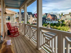 Seabrook's Let's Run Away, next to Town Center! - Image 4