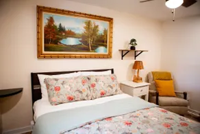 3BR Waterfront Hidden Gem w/Private Dock & Hot Tub - Image 5