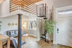 Cozy Boho-Chic Loft ~ 2 Mi to Downtown Cincinnati - Image 4