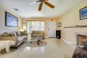 Hollywood Vacation Rental 4 Mi to the Beach - Image 4