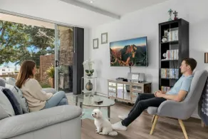 Edge One - Dog Friendly Jindabyne Holiday Apartment - Image 3