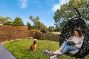 Edge One - Dog Friendly Jindabyne Holiday Apartment - Image 2