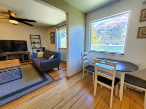 Ocean & Mountain View Home, near Downtown Juneau - Image 5