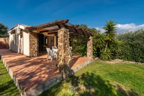 Estay - Sunny Garden House - Image 3