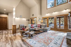 New! Brand New Furniture~Close to Trails~Fireplace - Image 2