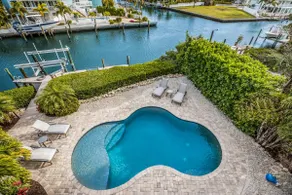 Soulshine - Dog Friendly! Pool, On a Canal with Dock by Anna Maria Life Vacation Rentals - Image 4