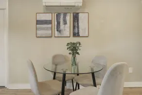 Stylish 2BR | A+ Location, Parking, Laundry, Desk - Image 4