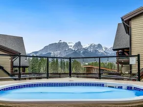 Rockies Retreat | Central Location | Scenic Views - Image 2