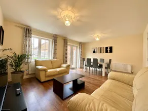 Homely 3 bedroomed House in Bicester - Image 2