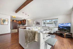 Water Front Incredible 2BD/2BA Tahoe Keys Home - Image 4