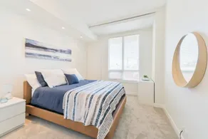 Spacious & Bright Condo 10 Min from DT - Image 4