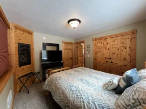 Secluded Cabin, BBQ Grill, Firepit, 35 Min YNP - Image 4