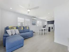Clayton Garden Unit 5 Golden Beach - Image 5