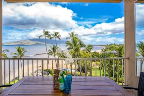 Upscale Oceanfront Penthouse Vistas - Image 4