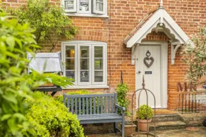 Well Green Cottage - Image 5