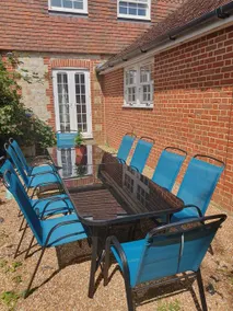 Natural haven for large family gatherings - Image 3