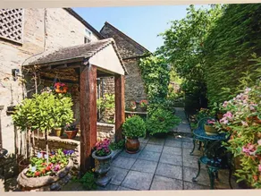 Pike Cottage - Image 3