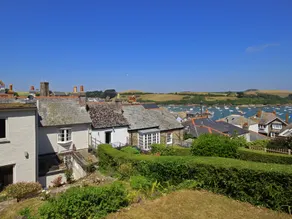 11 Robinsons Row - Image 3