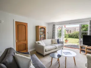 12 THE GARDENS, family friendly, with a garden in Lyme Regis - Image 2