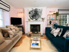 16 Courtenay Street - Image 2
