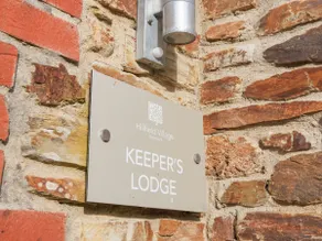 Keepers Lodge, Hillfield Village - Image 4