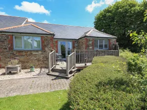 Keepers Lodge, Hillfield Village - Image 2