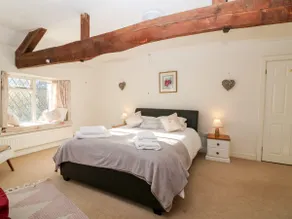 Stone Wheel Cottage - Image 3