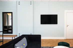 220m2 on Pedestrian Street – Fussball - Sleeps 9 - Image 5