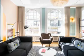220m2 on Pedestrian Street – Fussball - Sleeps 9 - Image 3