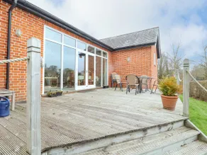 Valley Farm Cottage - Image 2