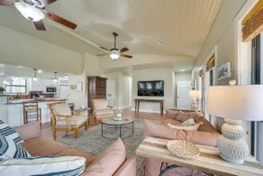 Lakefront Eufaula Vacation Rental w/ Private Dock - Image 3