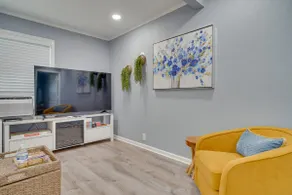 Cozy Bay Area Vacation Rental with Patio - Image 5