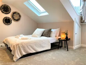 Escape 2 Unwind, Minster Retreat - Sleeps 5 - Image 3